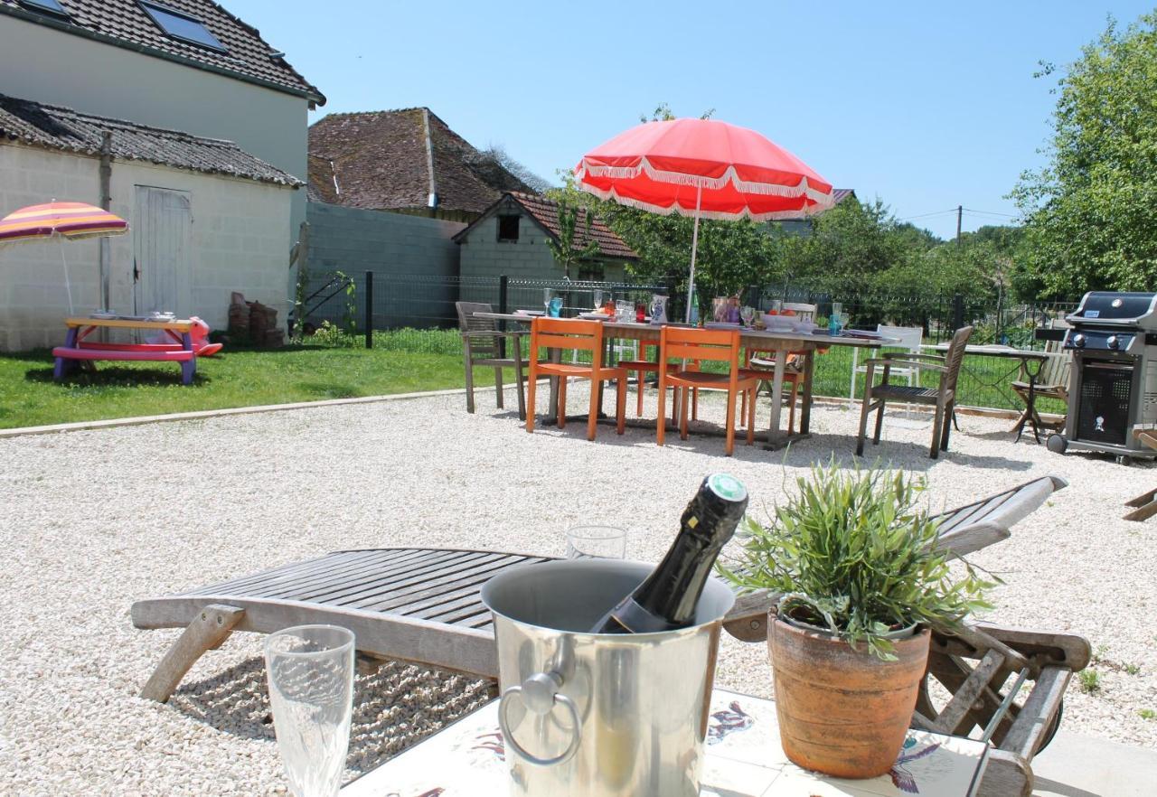 La Ferme De Mon Enfance Villechétif Exterior foto