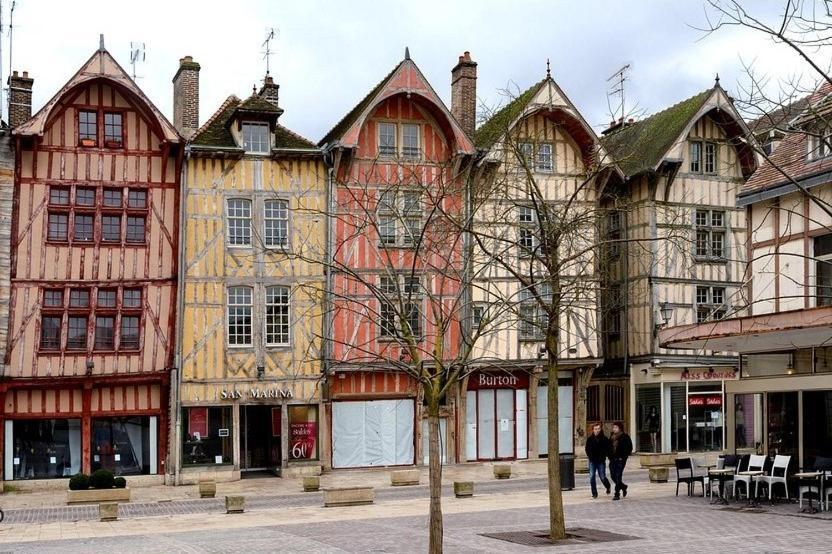 La Ferme De Mon Enfance Villechétif Exterior foto